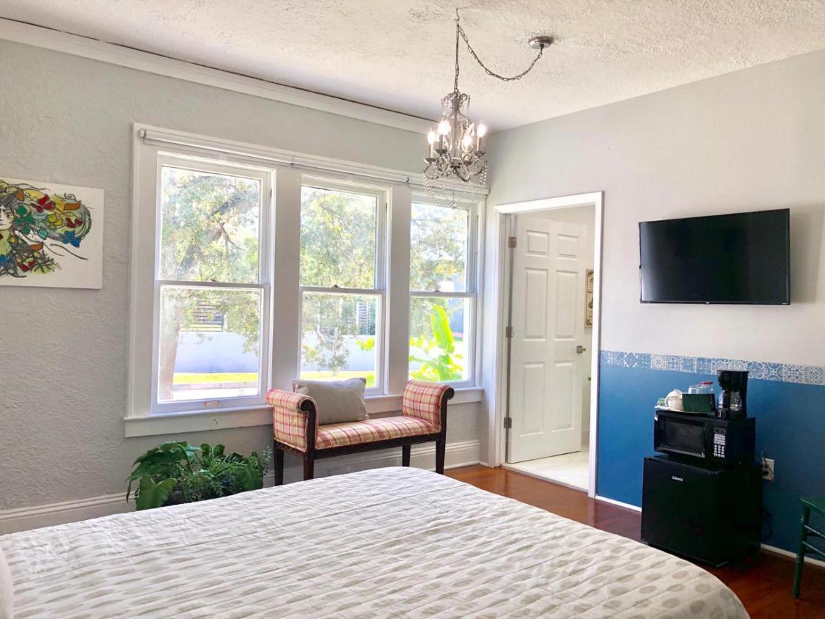 Comfy And Spacious Suite With Free Parking Маями Екстериор снимка